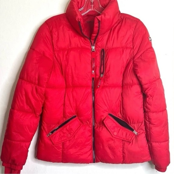 Tommy Hilfiger Jackets & Blazers - TOMMY HILFIGER red puffer winter jacket women’s XS / M NWT